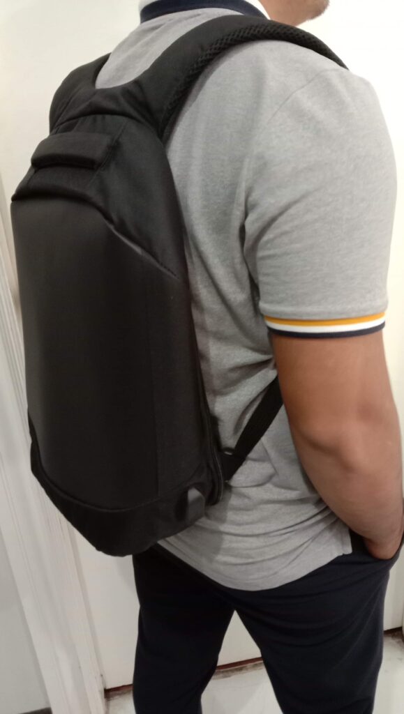 Anti-Theft Laptop Bag - Image 12